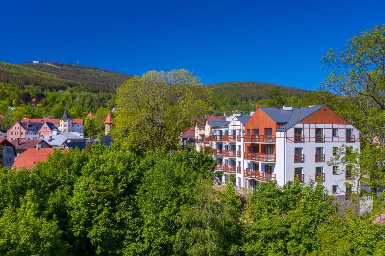 Apartamenty Holiday Mountain Residence By Royal Aparts Świeradów-Zdrój Kültér fotó