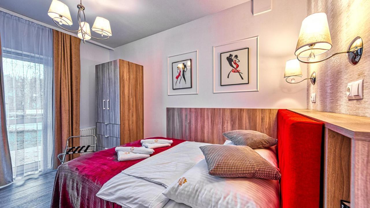 Apartamenty Holiday Mountain Residence By Royal Aparts Świeradów-Zdrój Kültér fotó